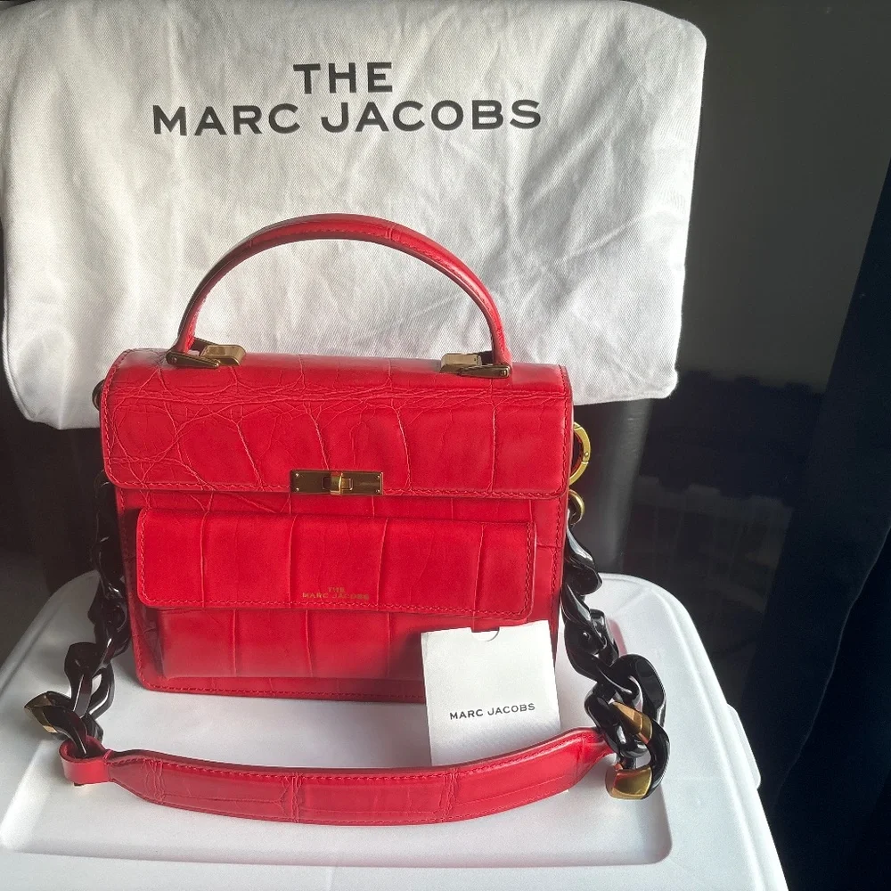The Marc Jacobs Leather Red Bag With Black Chain strap - Picture 1 of 8